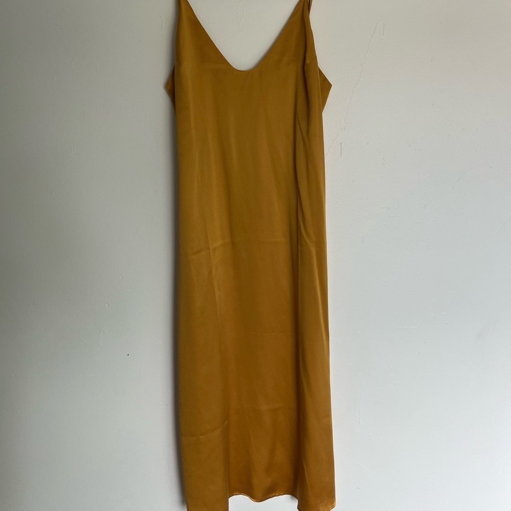 Reformation Sofia dress in ochre size 8